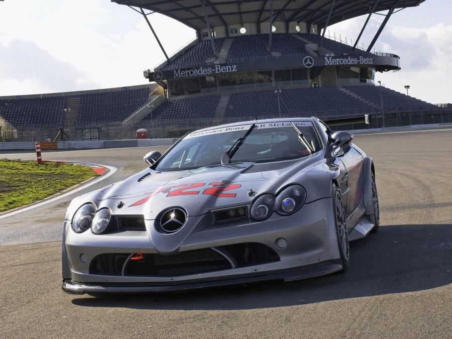  Mercedes-Benz SLR McLaren 722 GT 2007 года  (фото 12 из 20)